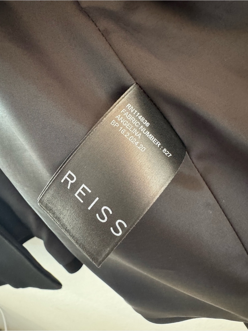 Reiss Black One Button Satin Lapel Tuxedo Blazer Size 4 - Picture 5 of 7